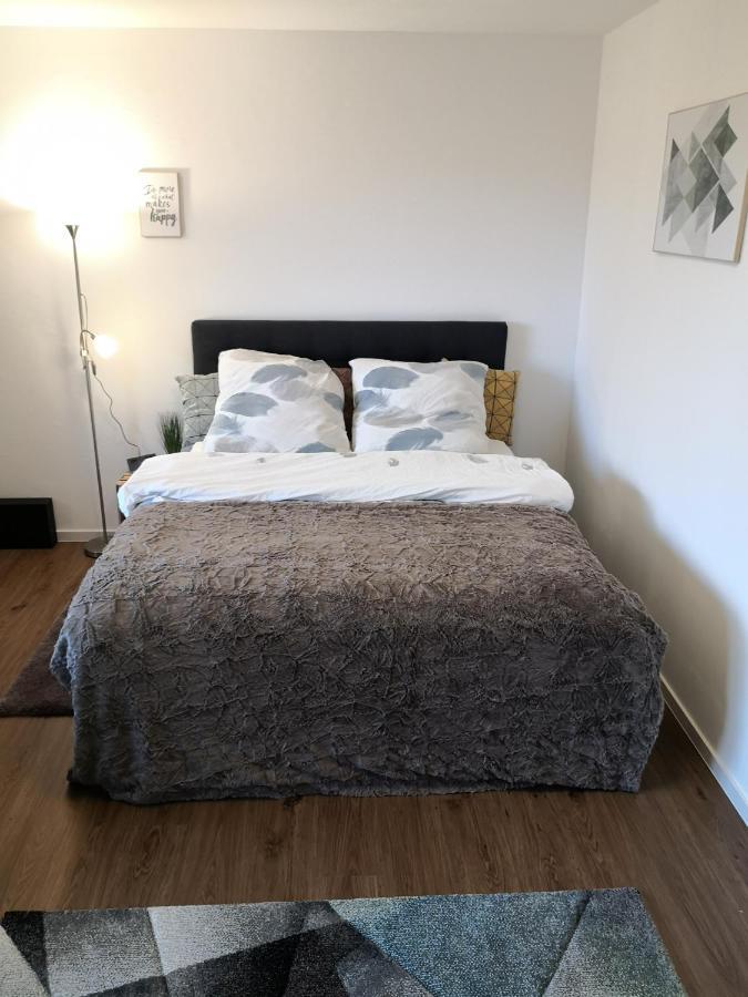Exklusives Apartment Zw. Lu Und Speyer Mit Aufzug Neuhofen Εξωτερικό φωτογραφία